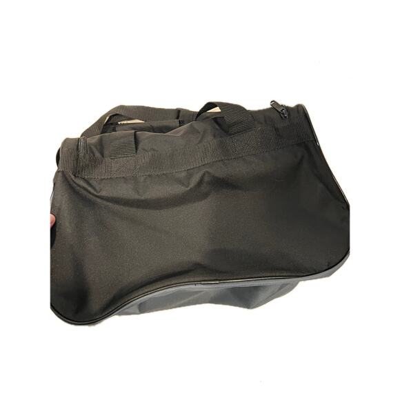 Adidas Defender Medium 20"x12"x10" Black Gray Duffel Bag - Picture 3 of 6